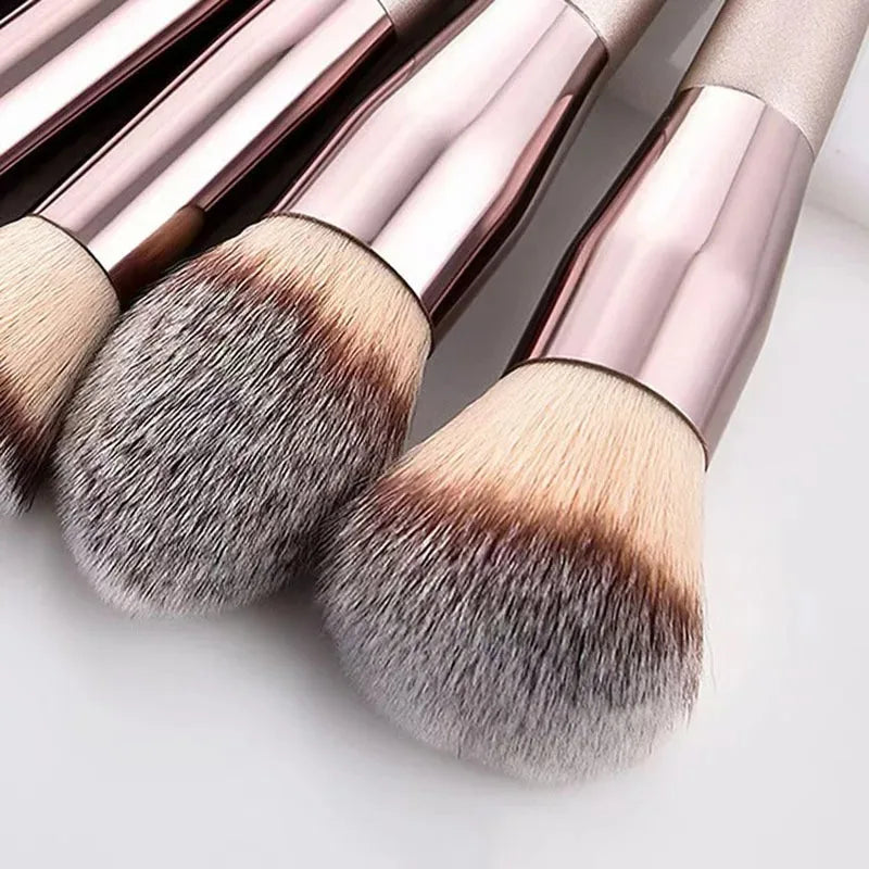 Transform Your Beauty Routine with the 10-Piece Luxury Champagne Makeup Brush Set - Perfect for Flawless Foundation, Blush, Eyeshadow, and Highlighter Application!