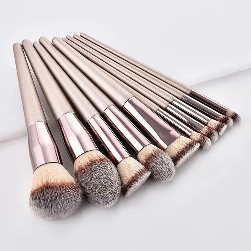 Transform Your Beauty Routine with the 10-Piece Luxury Champagne Makeup Brush Set - Perfect for Flawless Foundation, Blush, Eyeshadow, and Highlighter Application!