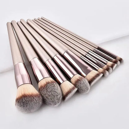 Transform Your Beauty Routine with the 10-Piece Luxury Champagne Makeup Brush Set - Perfect for Flawless Foundation, Blush, Eyeshadow, and Highlighter Application!